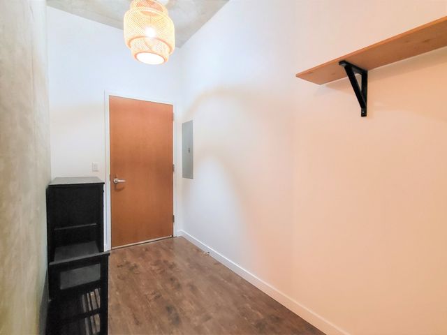 235 W Van Buren Street 2519, Chicago, IL 60607