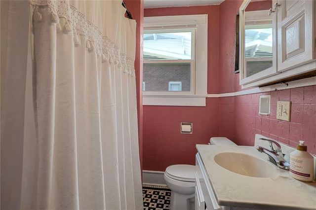 519 S Lincoln Avenue, Chanute, KS 66720