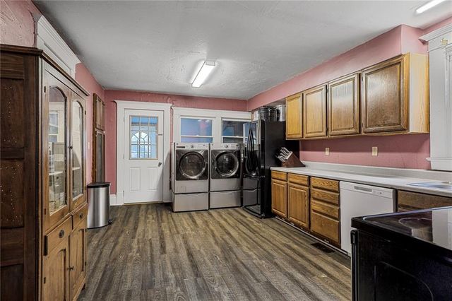 519 S Lincoln Avenue, Chanute, KS 66720