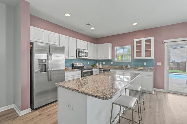101 Oldenburg Drive, Summerville, SC 29486