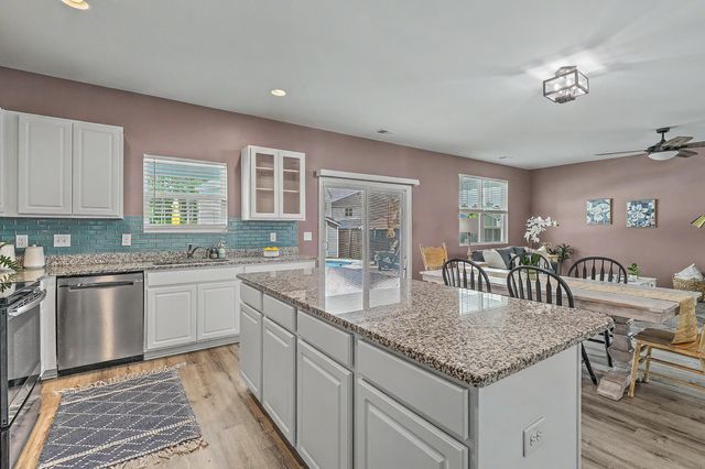 101 Oldenburg Drive, Summerville, SC 29486