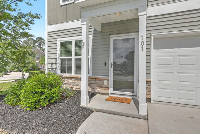 101 Oldenburg Drive, Summerville, SC 29486
