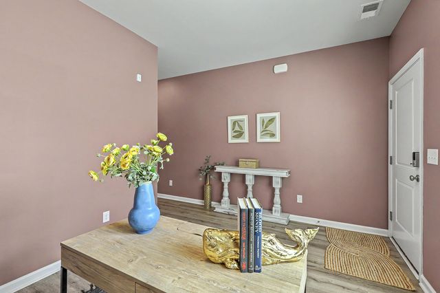 101 Oldenburg Drive, Summerville, SC 29486