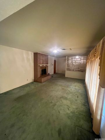 451 Como, San Antonio, TX 78220