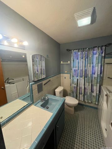 451 Como, San Antonio, TX 78220