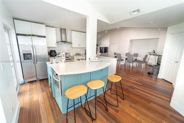 9939 NW 47th Ter 9939, Doral, FL 33178