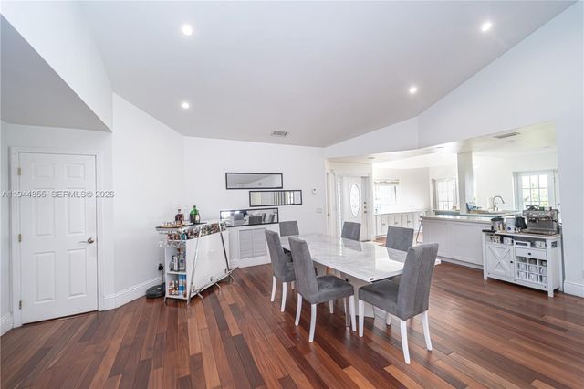 9939 NW 47th Ter 9939, Doral, FL 33178