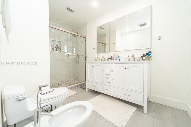 9939 NW 47th Ter 9939, Doral, FL 33178