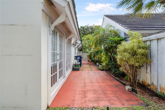 9939 NW 47th Ter 9939, Doral, FL 33178