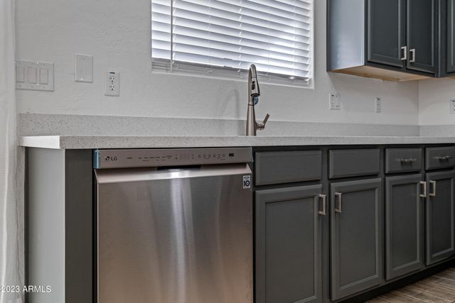 1657 E ANASTASIA Street, San Tan Valley, AZ 85140