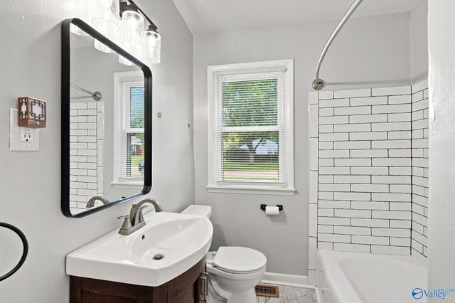 2115 Gilbreath Road, Huntsville, AL 35810