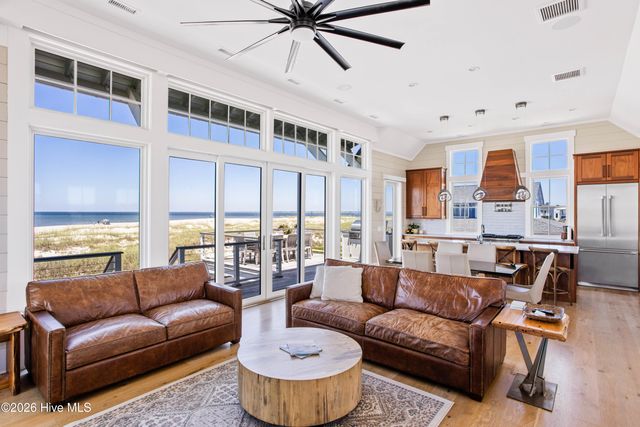 224 W Bald Head, Southport, NC 28461