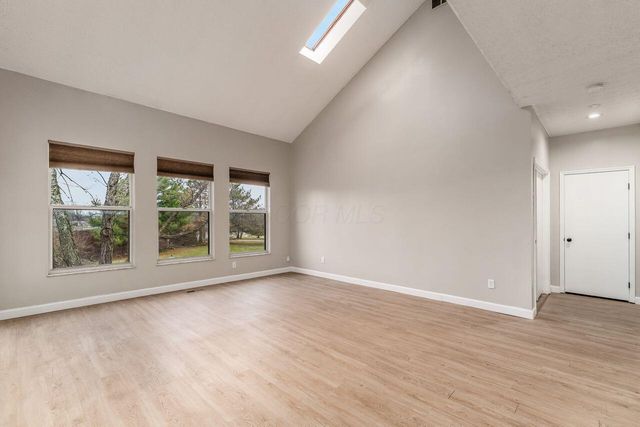 760 N Starr Drive, Pickerington, OH 43147