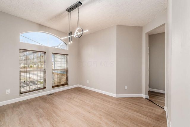 760 N Starr Drive, Pickerington, OH 43147