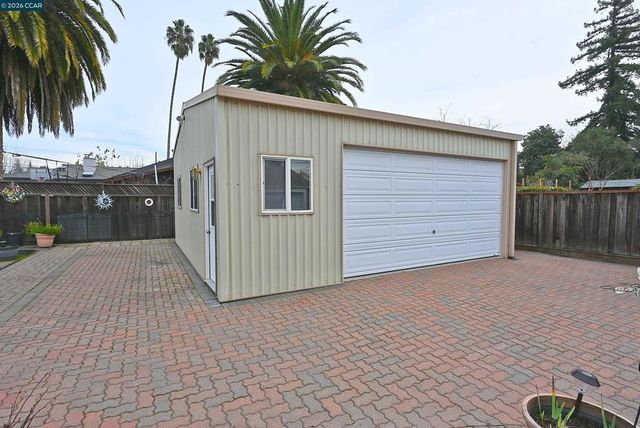 1013 1013 Pleasant Valley Dr, Pleasant Hill, CA 94523