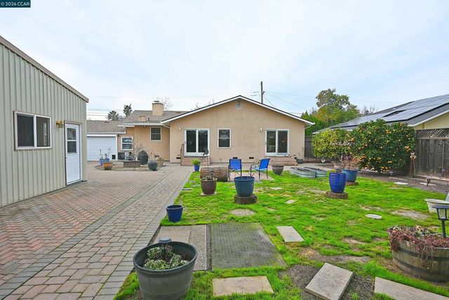 1013 1013 Pleasant Valley Dr, Pleasant Hill, CA 94523