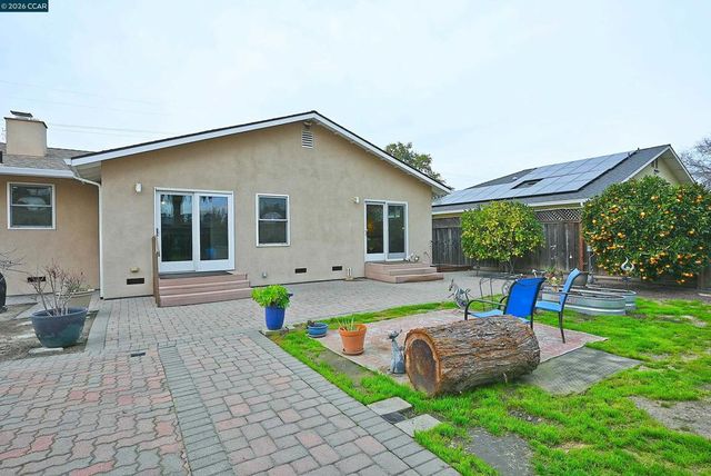 1013 1013 Pleasant Valley Dr, Pleasant Hill, CA 94523