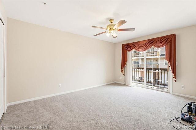 16854 Farmington Road, Livonia, MI 48154