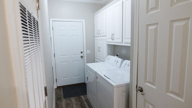 11761 Townsquare Boulevard, Courtland Twp, MI 49341