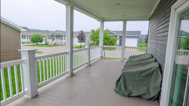 11761 Townsquare Boulevard, Courtland Twp, MI 49341
