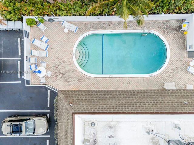 3220 NE 10th St 5, Pompano Beach, FL 3306