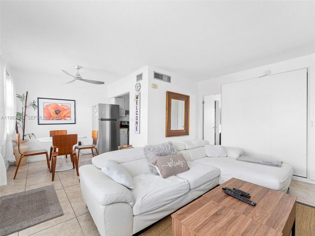 3220 NE 10th St 5, Pompano Beach, FL 3306