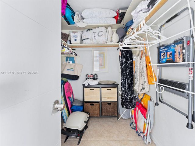 3220 NE 10th St 5, Pompano Beach, FL 3306