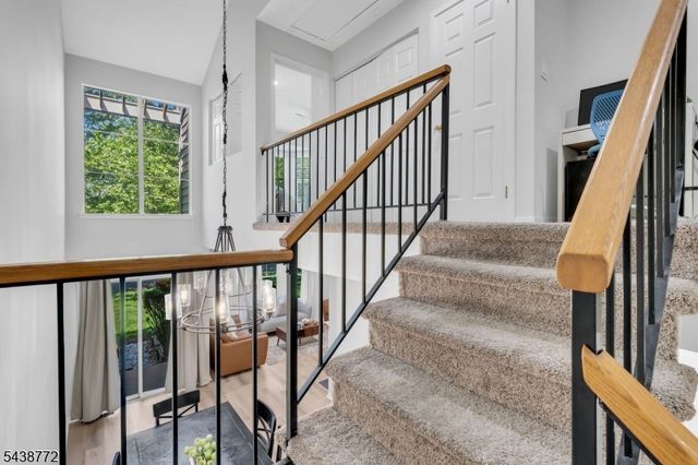213 Longview Rd, Bridgewater Twp., NJ 08807