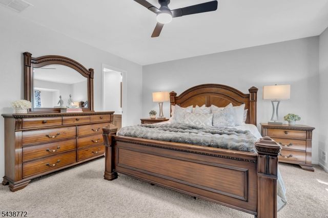 213 Longview Rd, Bridgewater Twp., NJ 08807