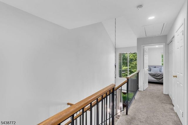 213 Longview Rd, Bridgewater Twp., NJ 08807