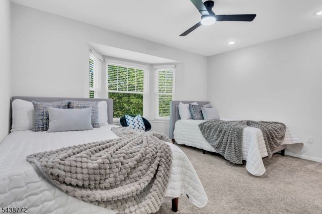 213 Longview Rd, Bridgewater Twp., NJ 08807