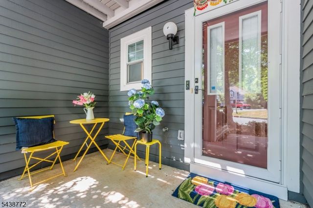 213 Longview Rd, Bridgewater Twp., NJ 08807