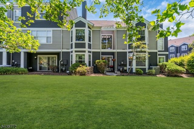213 Longview Rd, Bridgewater Twp., NJ 08807