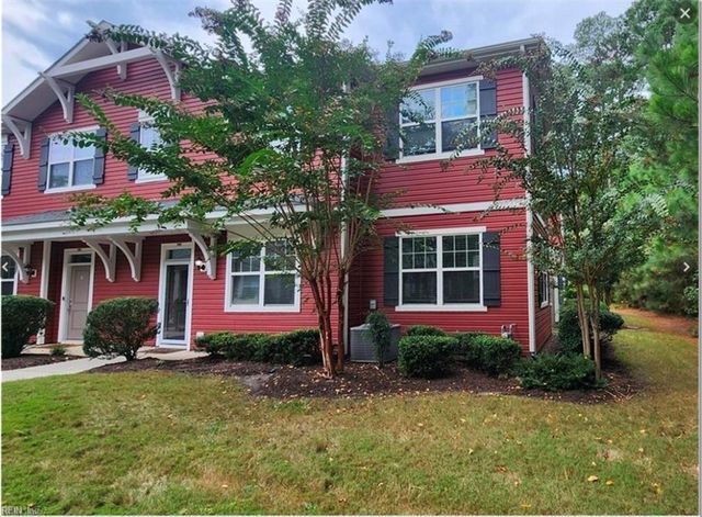 2462 Leytonstone DR, Chesapeake, VA 23321