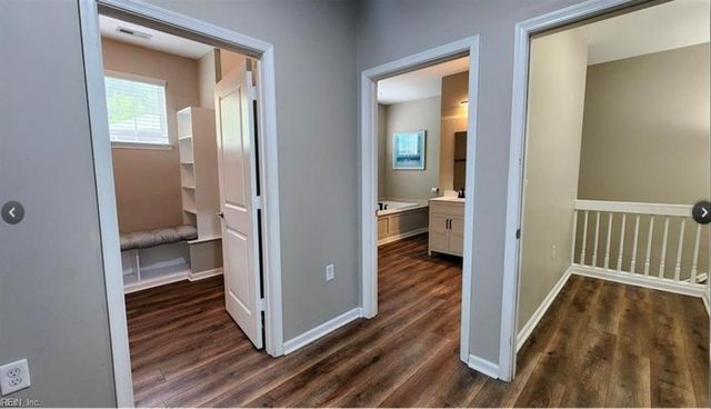 2462 Leytonstone DR, Chesapeake, VA 23321