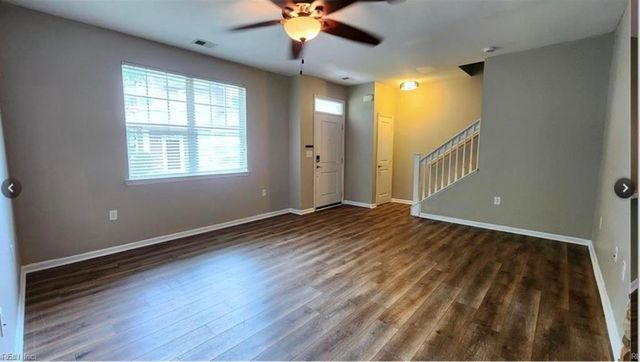 2462 Leytonstone DR, Chesapeake, VA 23321