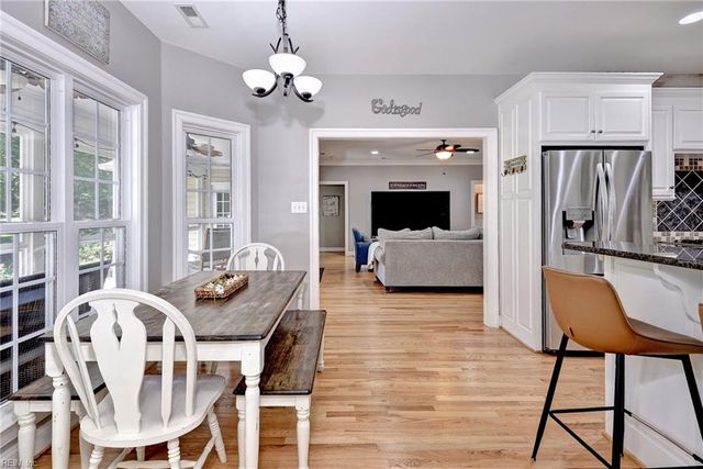 9908 Perch Tree LN, Toano, VA 23168