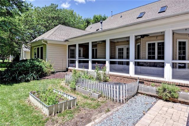 9908 Perch Tree LN, Toano, VA 23168