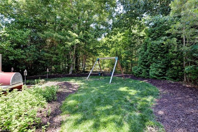 9908 Perch Tree LN, Toano, VA 23168