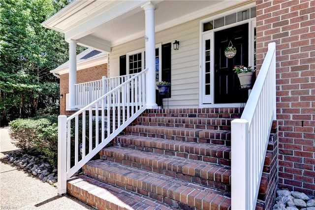 9908 Perch Tree LN, Toano, VA 23168