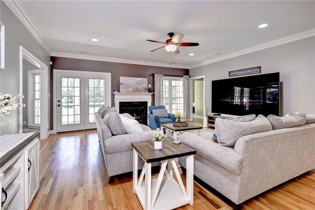 9908 Perch Tree LN, Toano, VA 23168