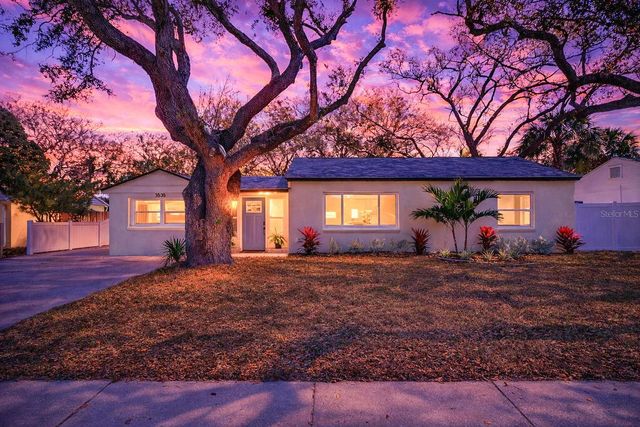 3535 PARK STREET N, St Petersburg, FL 33710