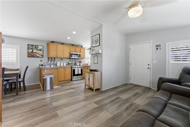 1414 W Central Avenue 98, Brea, CA 92821