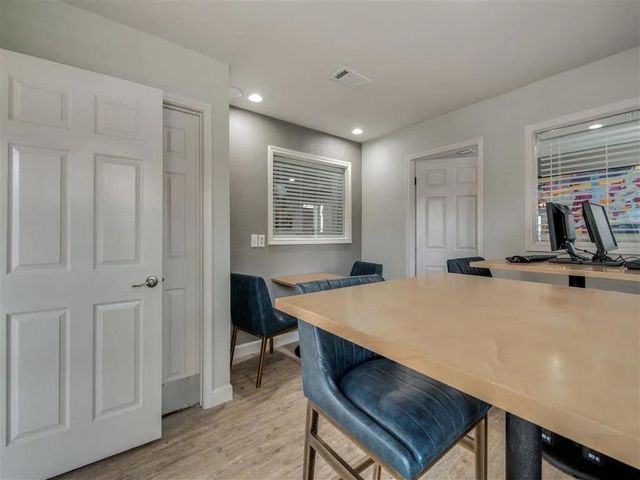 7610 Cameron Rd 1128, Austin, TX 78752