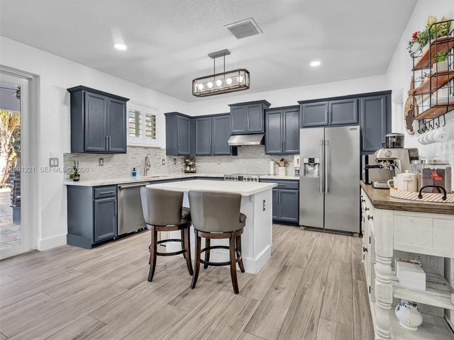 22690 SW 127th Court, Miami, FL 33170