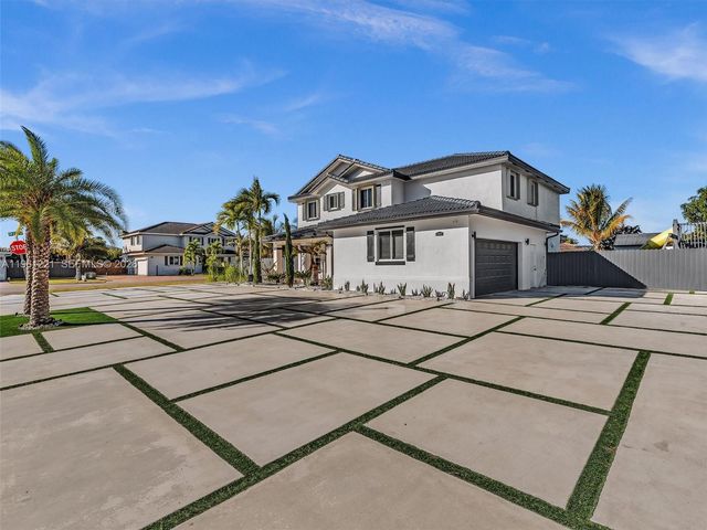 22690 SW 127th Court, Miami, FL 33170