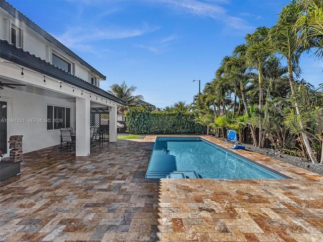 22690 SW 127th Court, Miami, FL 33170