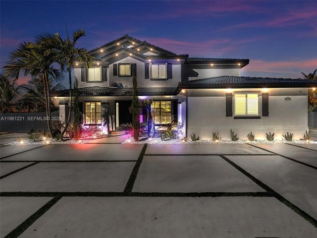 22690 SW 127th Court, Miami, FL 33170
