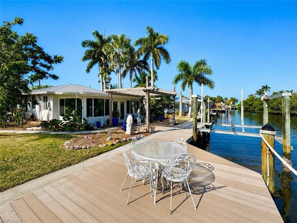 11242 Matlacha AVE, MATLACHA, FL 33993 — photo 3