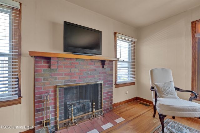 2296 Ralph Ave, Louisville, KY 40216